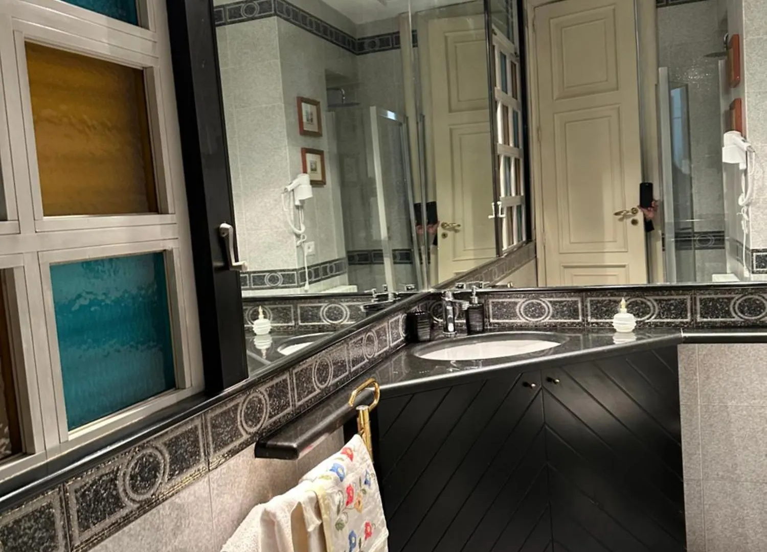 פרטמג'ורה Luxury Suite On The Square דירה
