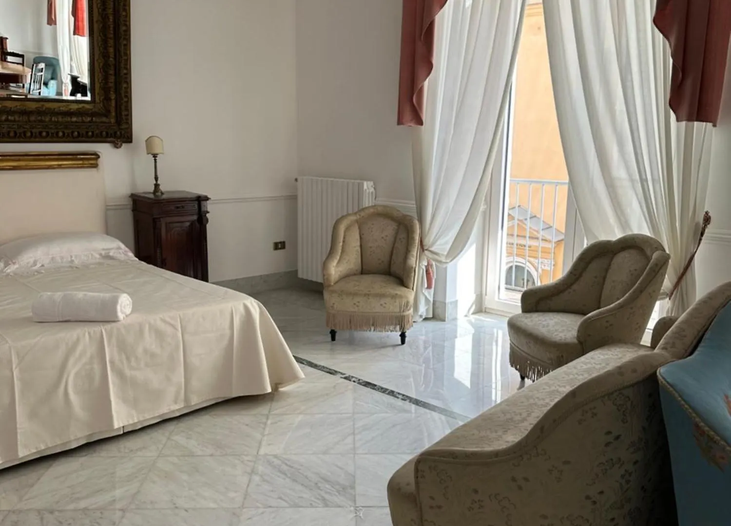 פרטמג'ורה Luxury Suite On The Square